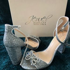 Jewel Bradley Mischka Women’s Lex Heeled Sandal